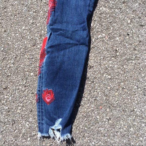 Only Brand Skinny Jeans with Feather Embroidery - Picture 11 of 16
